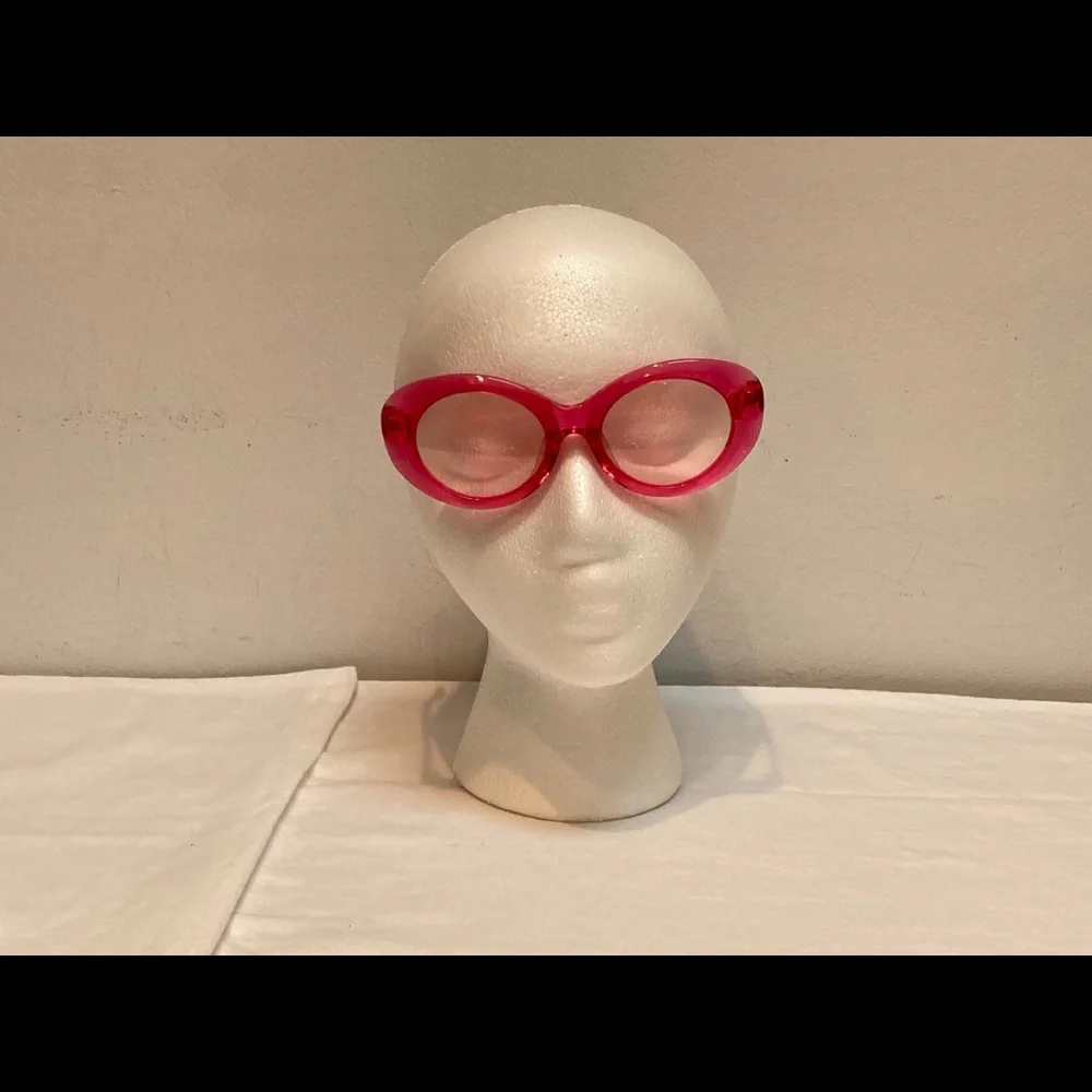 DIFF Eyewear Olivia Sunglasses